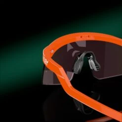 Oakley Hydra / Neon Orange / Prizm Sapphire Sunglasses -Dolan Bike Store oakly Hydra 4